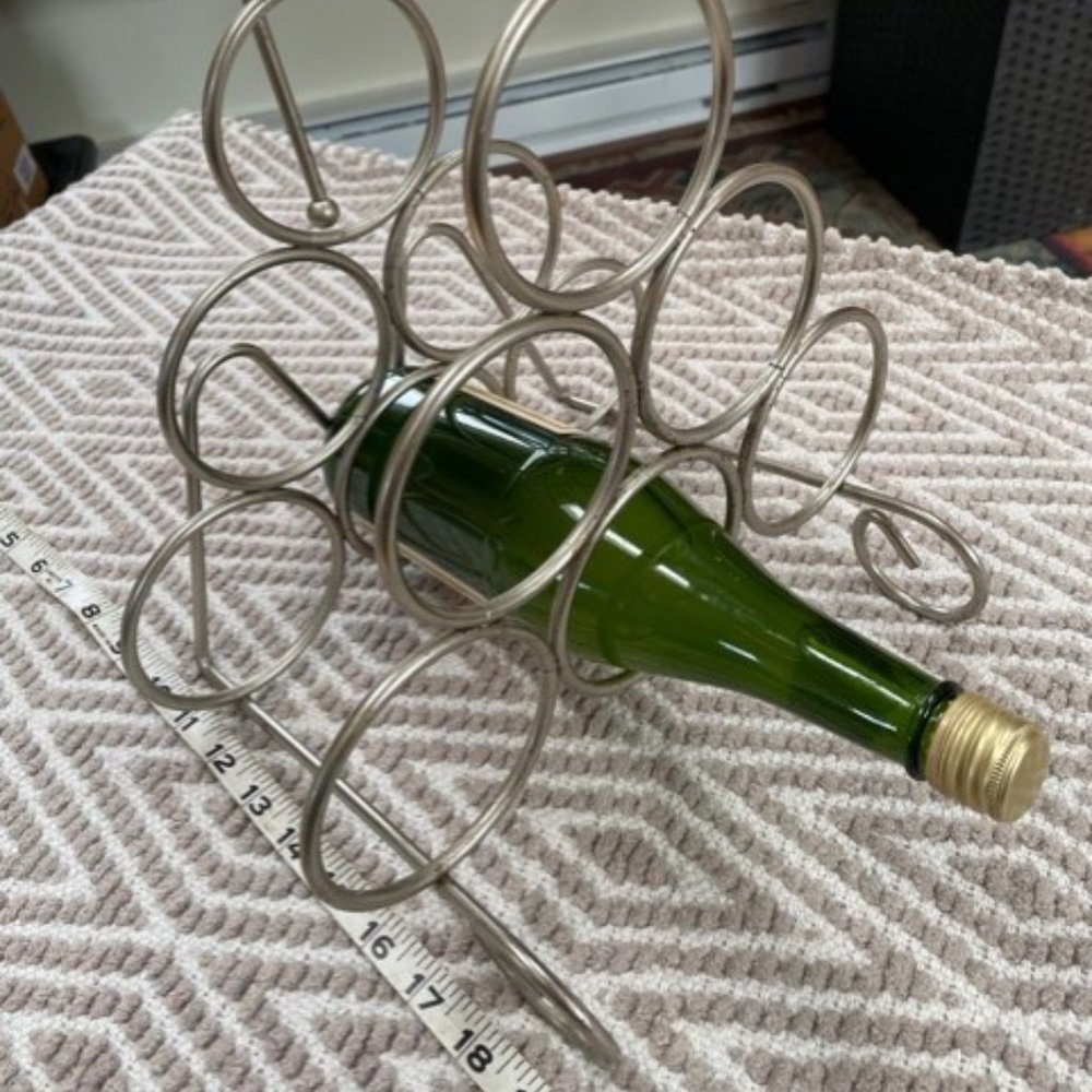 Nice! Silver Tone Metal Wine/Bottle Holder - Picture 7 of 8